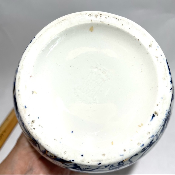 Blue & white floral ceramic Tea pitcher - Picture 9 of 11